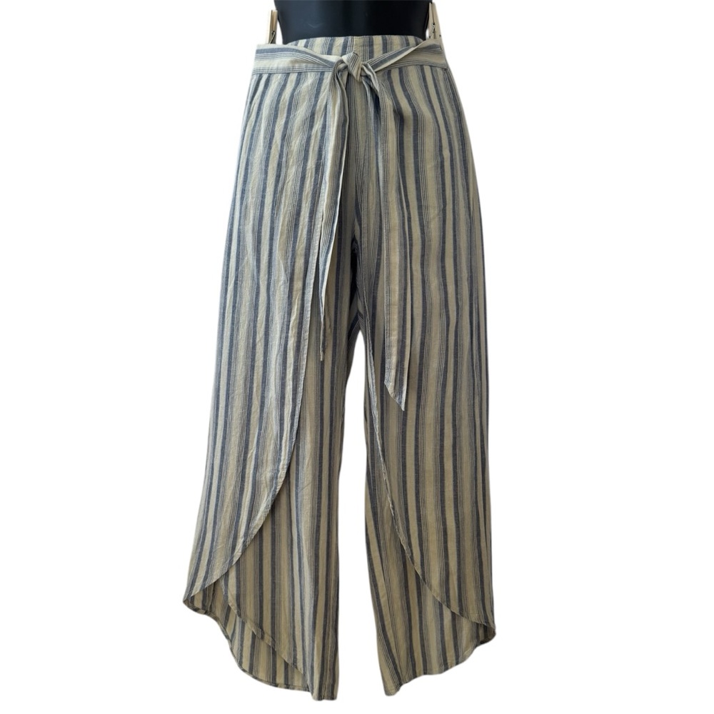 Patagonia Women’s Garden Island Wrap Pant Hemp Tencel Blend